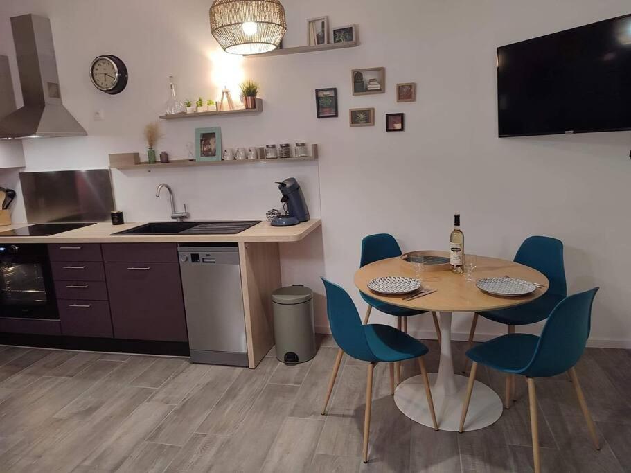 Appartement Cosy Au Pied Des Halles,Le Rossini Narbonne Exteriér fotografie